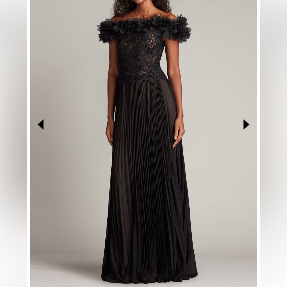 Tadashi Shoji Margaux Lace Bodice Floral Ruffle Trim Black  Gown Pleated Dress